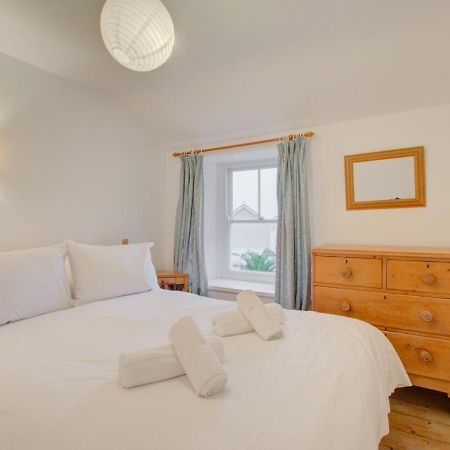 Neptune Cottage Burrow Road St Ives Exteriör bild